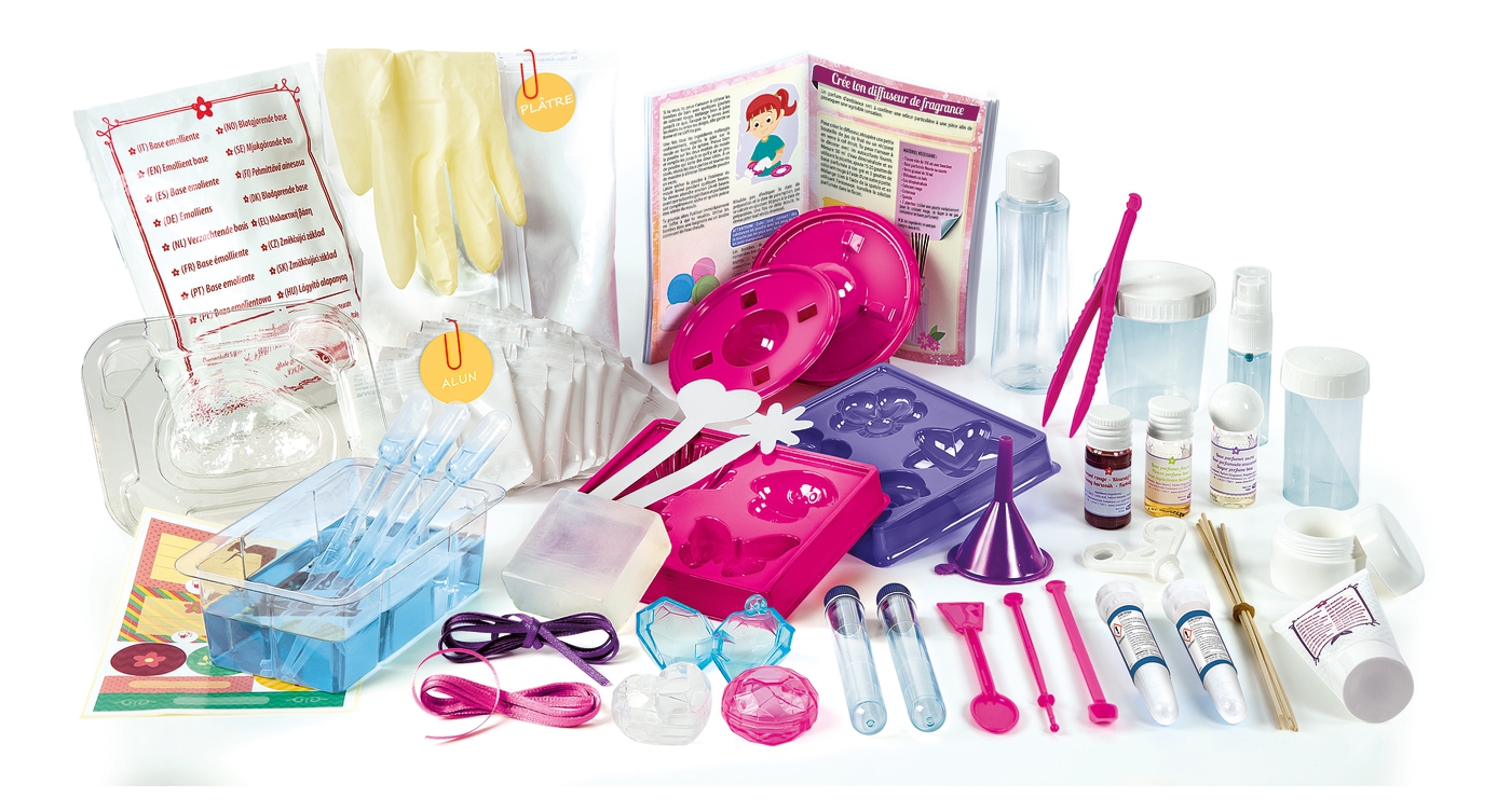 Clementoni coffret cosmetique et cristaux Clearance